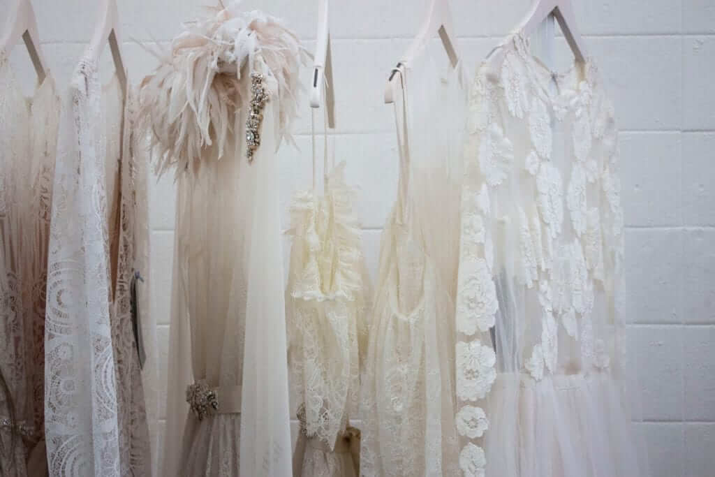 selling your wedding dress