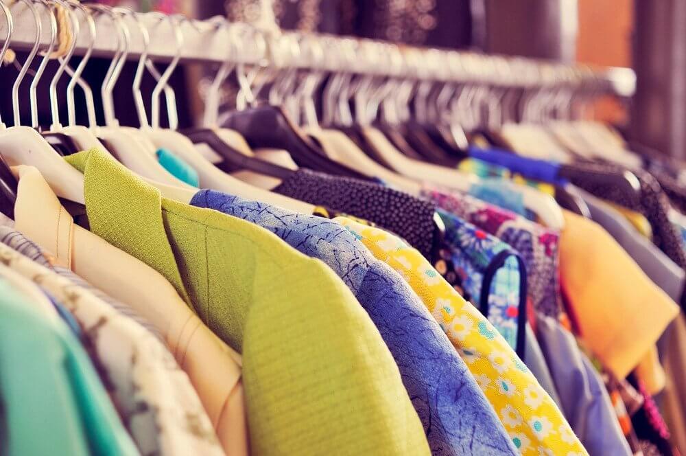 5 tips for selling your clothes to consignment shops